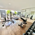 Top Location Condo Infinity Oceanview Pool And Gym