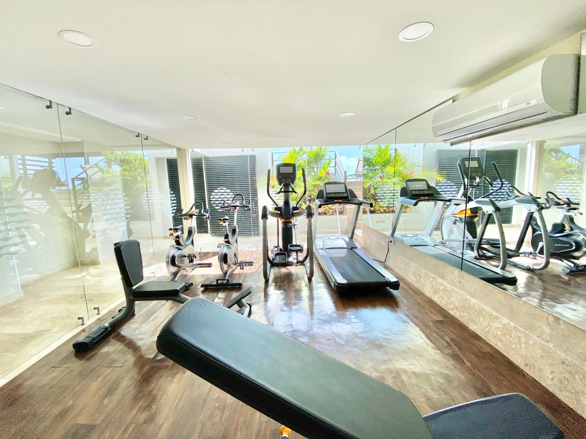 Location Infinity Oceanview Pool And Gym